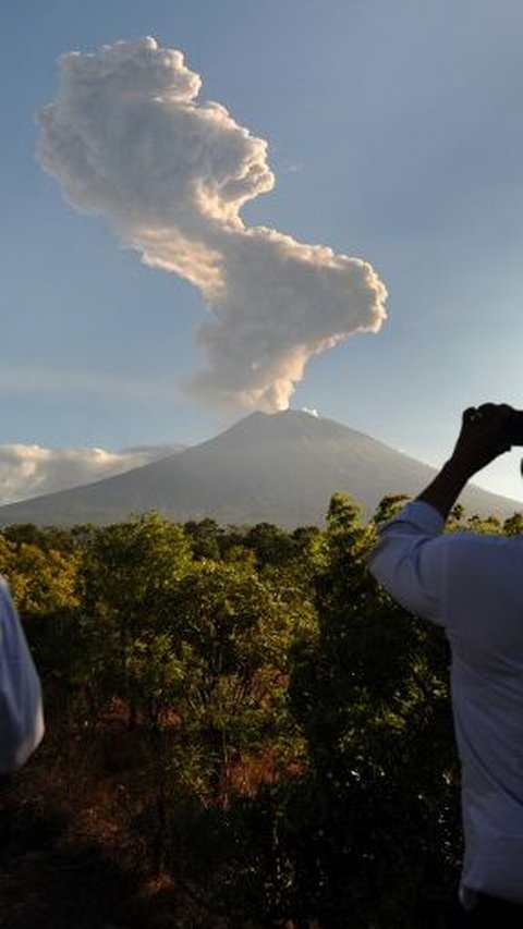 Larangan Naik Gunung di Bali