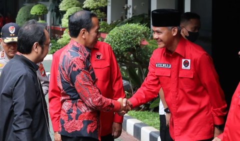 Direktur Eksekutif Parameter Politik Adi Prayitno mengatakan kedekatan dan kemesraan antara Bobby dan Ganjar adalah bentuk penegasan bahwa Presiden Joko Widodo (Jokowi) pasti akan mendukung Ganjar di Pilpres 2024.