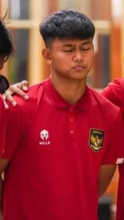 Air mata pemain Timnas U 20 batal bertanding di Piala Dunia usai FIFA mencabut Indonesia sebagai tuan rumah.