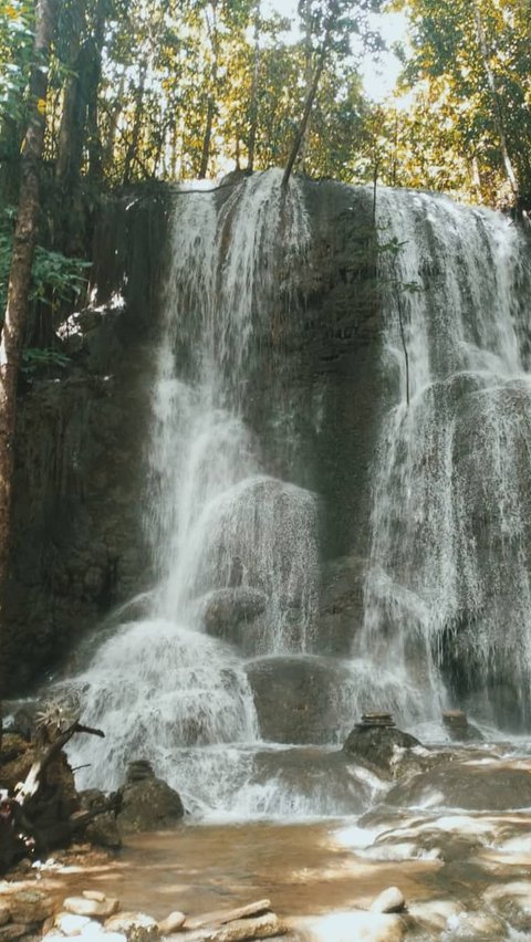 Air Terjun Ai Moun Ni Ohoi