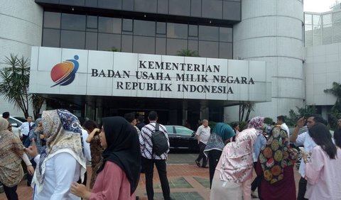 Kondisi keuangan BUMN karya, PT Waskita Karya dan PT Wijaya Karya diusut Kementerian BUMN.