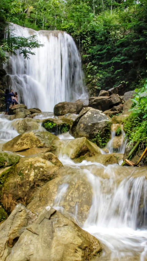 4. Air Terjun Grojogan Sewu