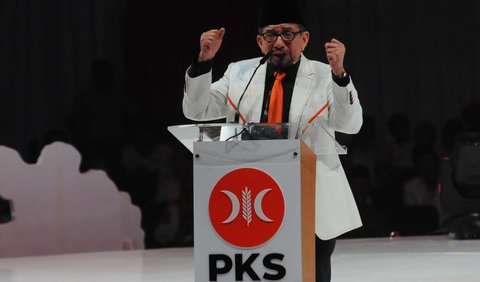 Sandiaga membawa misi presiden. Komunikasi Sandiaga langsung dengan Habib Salim Segaf.