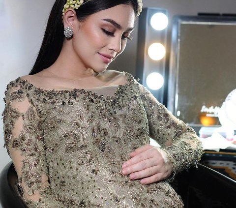 Bikin Kaget, Intip Potret Celine Evangelista Mendadak Pamer Kehamilan dan Jalani Siraman