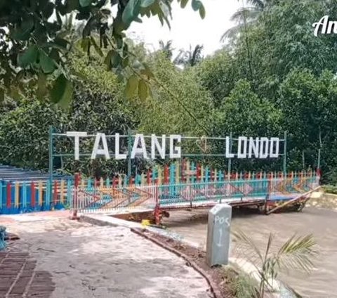 Talang Londo terbuat dari pelat besi tebal yang ditopang oleh tiga pilar besar yang terbuat dari logam. Saluran ini mengatur aliran Sungai Manggis yang berhulu dari Bendung, Bandran, Bengkal, Kranggan, hingga wilayah Temanggung.