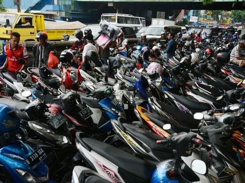 Bandel Parkir Liar di Jakarta