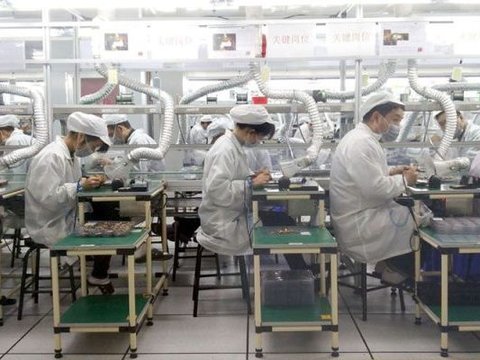 Foxconn Siap-siap Produksi Massal iPhone 15