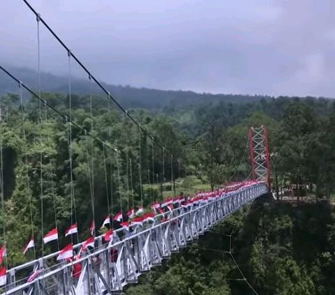 Serunya Berwisata di Jembatan Girpasang, Pacu Adrenalin