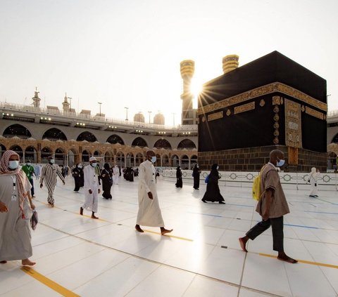 Jualan Pakaian Keliling Belasan Tahun, Pasutri Asal Blora Akhirnya Bisa Berangkat Haji
