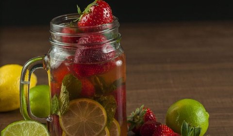 Strawberry Basil Infused Water