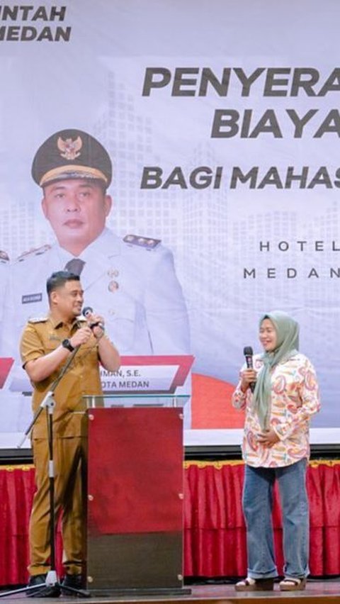 Momen 125 Mahasiswa Medan Terima Bantuan Pendidikan dari Bobby Nasution, Penuh Haru