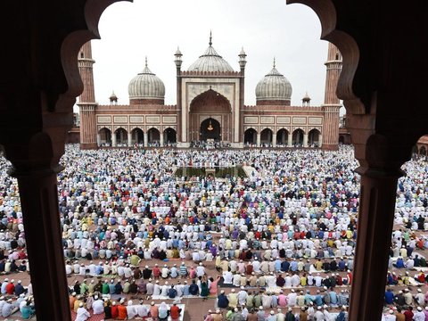 Pengertian Takbir Mursal dan Takbir Muqayyad