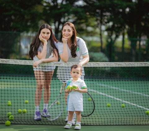 Raffi Ahmad dan Nagita Slavina akan menggelar turnamen Lagi-Lagi Tenis besok (23/6) di Tennis Indoor Senayan.  Pasangan artis ini menggandeng Gege Elisa sebagai salah satu atlet yang akan bermain di ganda putri.