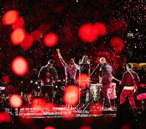 Apa Benefit Tiket Ultimate Experience Seharga Rp12 Juta di Konser Coldplay Singapura?