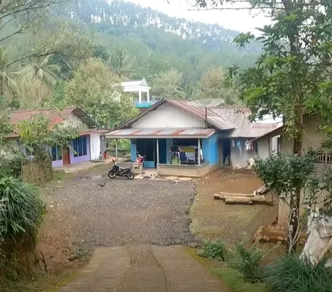 Keluarga Muslim Tinggal di Kampung Buddha di Tengah Hutan, Rukun dan Tentram