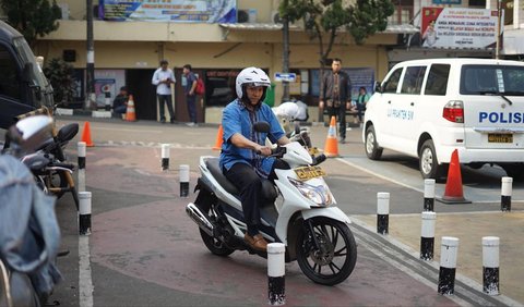 Pembuatan SIM di Indonesia Termasuk yang Termurah dan Termudah di Dunia.