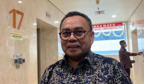 Sebelum pergi haji, Anies menugaskan Tim 8 mulai mempersiapkan langkah kongkret ke depan.