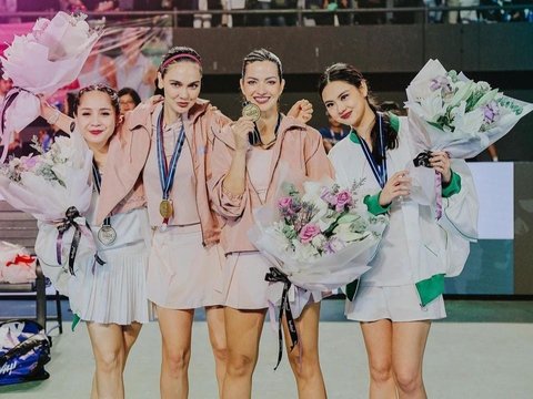 Potret Bahagia Duo Cantik Luna Maya & Nia Ramadhani Menang Lagi-lagi Tenis