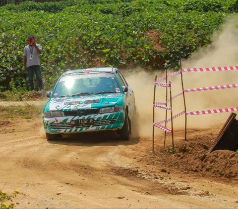 Danau Toba Rally 2023, Adu Kecepatan di Lintasan Berdebu Aek Nauli Simalungun