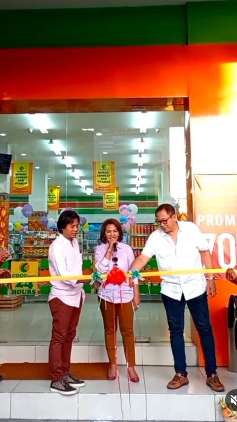 Pelan namun pasti, Nengah berhasil membesarkan nama COCO sebagai identitas usahanya. Dia kemudian membuka COCO Mart, ritel terbesar di Bali.