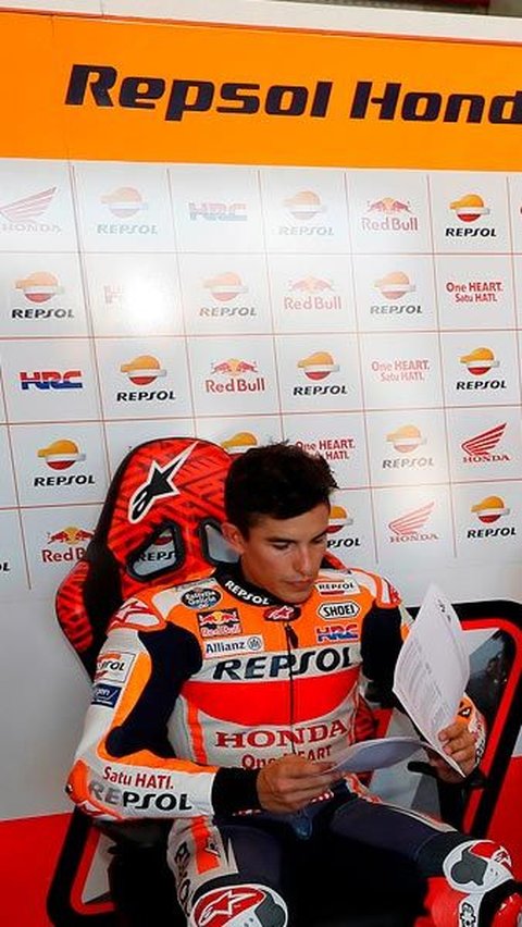 Marquez sendiri menegaskan bahwa ia akan menaati kontraknya dengan HRC yang baru akan habis pada akhir MotoGP 2024 mendatang.