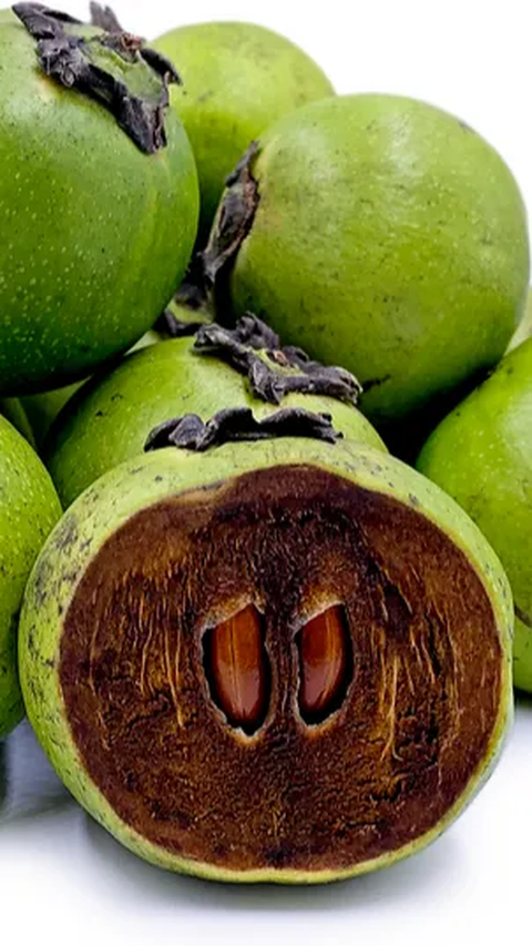 Di Indonesia, buah ini masih langka. Tapi, bukan berarti tidak ada.