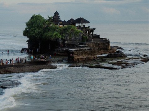 Lokasi dan Cara Menuju ke Tanah Lot