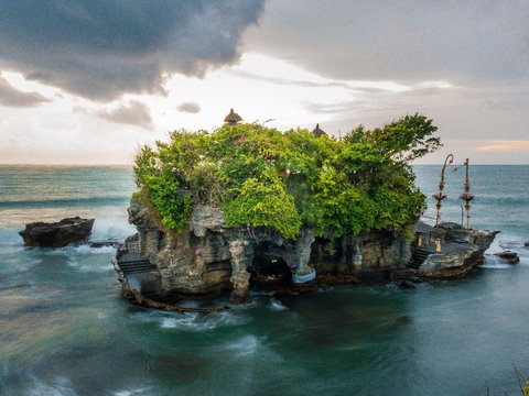 Fasilitas Wisata Tanah Lot