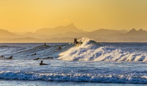 Aktivitas Wisata Pelabuhan Ratu