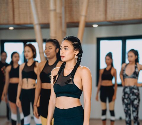 From Communities to Celebrities: Do Boxe, Brand Lokal Pilihan Miss Universe Indonesia Bali