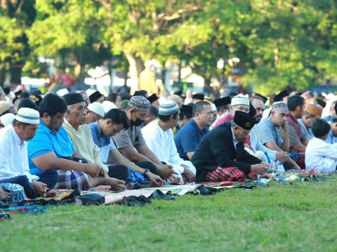 Ribuan Warga Muhammadiyah Salat Iduladha di Taman Blambangan Banyuwangi