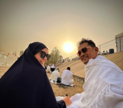 Tunaikan Ibadah Haji bareng Istri, Hanung Bramantyo Ceritakan Momen saat Wukuf di Arafah