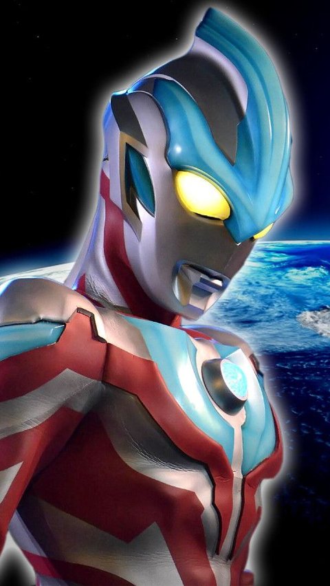 Cerita Pria Berkostum Ultraman Bagi-bagi Hewan Kurban di Sukoharjo, Ingin Bantu Panti Asuhan.