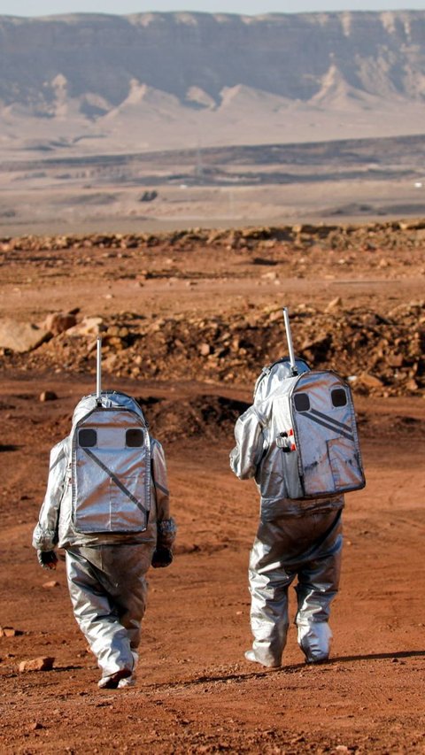 Berikut wujud lengkap pakaian astronot ESA