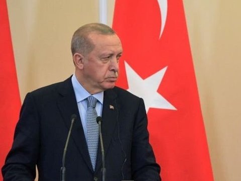 Erdogan Kecam Swedia Karena Izinkan Aksi Pembakaran Alquran di Depan Masjid
