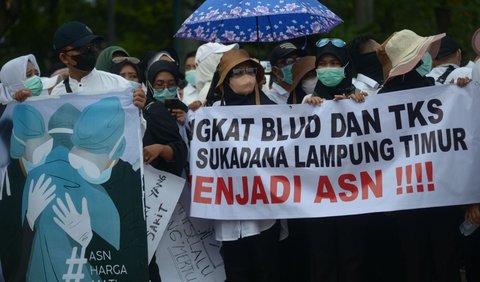 Lima organisasi profesi kesehatan sudah dua kali melakukan demo besar-besaran di Jakarta.