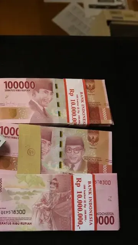 Rupiah Pernah Hiperinflasi Saat Lengsernya Soekarno, Distabilkan oleh Soeharto