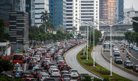 Pengaturan jam kerja usungan Polda Metro Jaya yang dapat mengurangi kemacetan di Ibu Kota Jakarta dan wilayah sekitarnya hingga saat ini masih dalam tahap pembahasan oleh Pemprov DKI Jakarta bersama sejumlah Stakeholder.