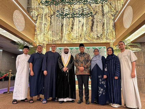 Di Madinah, Anies Baswedan 'Melintasi' Waktu Kembali ke Zaman Nabi Muhammad