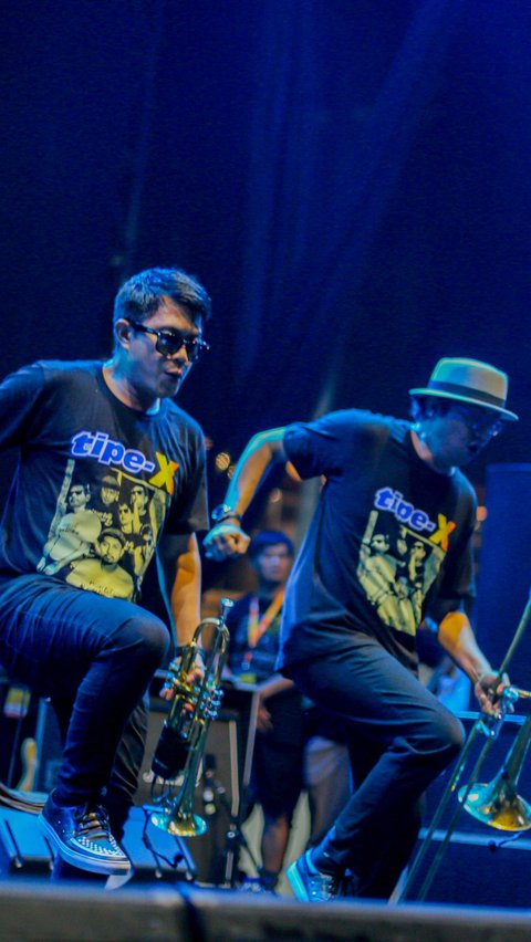 Dalam acara tersebut Band Tipe X membawakan sejumlah lagu di antaranya Sakit Hati, Mawar Hitam. Penampilan enerjik Tipe-X di atas panggung mendapat antusiasme tinggi para penggemarnya.