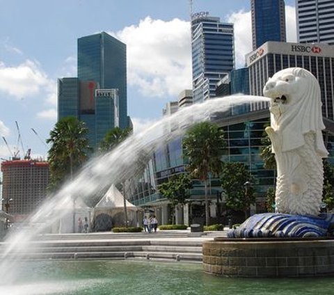 Baru-baru ini, banyak pelajar Indonesia yang memutuskan pindah kewarganegaraan ke Singapura.