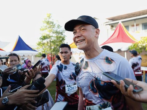 Meriahkan Bank Jateng Friendship Run 2023, Intip Keseruan Ganjar Pranowo Lari Keliling Jogja