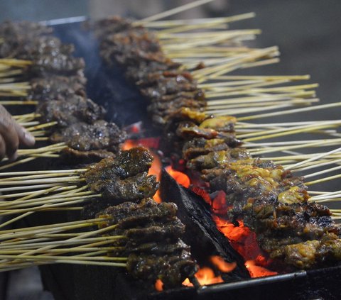 Beda dengan Kambing, Icip Lezatnya Sate Domba Khas Garut yang Tak Bau Prengus