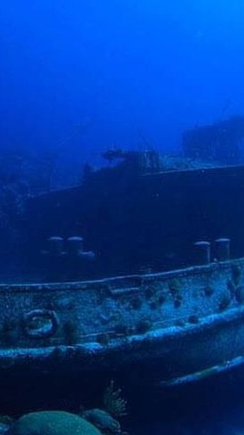 Penampakan salah satu kapal yang tenggelam di dasar Laut Segitiga Bermuda