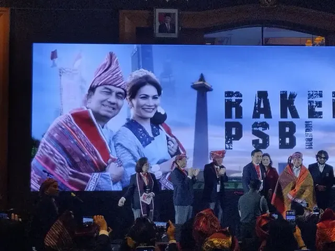 Effendi Simbolon Beri Sinyal Dukung Prabowo, PDIP Gelar Rapat Siapkan Sanksi