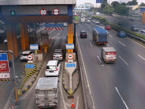 Ada Sistem Bayar Tol Tanpa Sentuh, Tarif Tol Bakal Naik?