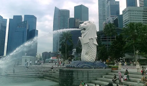 Setelah menamatkan pendidikan itu, Tommy menjelaskan, warga Indonesia itu mempunyai kewajiban untuk kepentingan Singapura atau perusahaan Singapura.