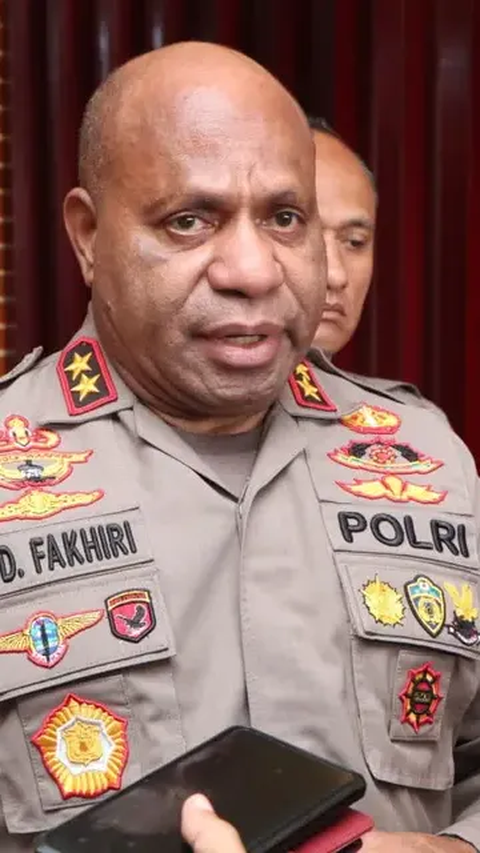 Kapolda Papua Irjen Polisi Mathius D Fakhiri membenarkan pernyataan Egianus. Dia mengakui KKB tak pernah meminta uang tebusan Rp5 milar untuk pembebasan Philips Mark Marthenz yang mereka sandera.