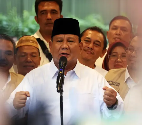 LSI Denny JA: Publik Percaya Capres Pilihan Jokowi Adalah Prabowo