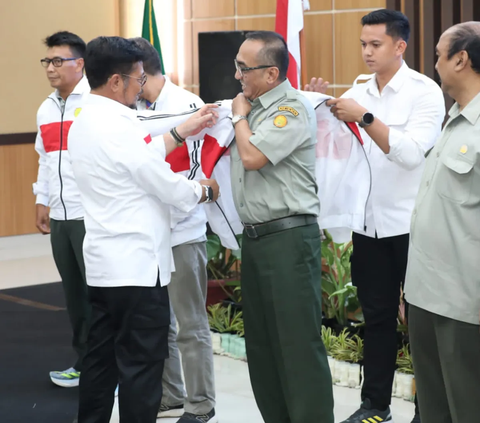 Lepas Delegasi PORNAS, Mentan SYL: Kalian Harus Juara